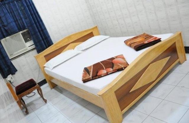 Lloyds Guest House, North Boag Road, T. Nagar Τσενάι Εξωτερικό φωτογραφία