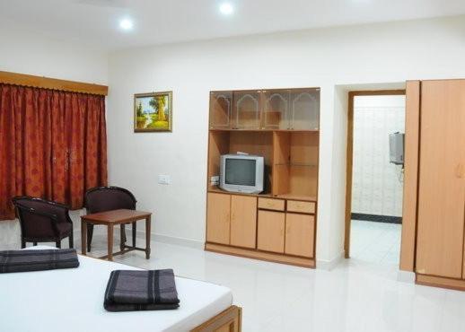 Lloyds Guest House, North Boag Road, T. Nagar Τσενάι Εξωτερικό φωτογραφία